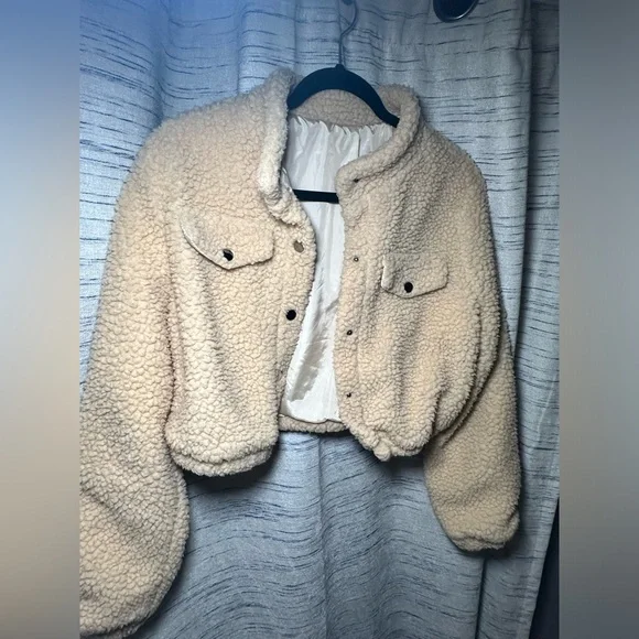 Jacket - Picture 1 of 3